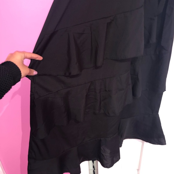 Vero Moda Ruffle Sleeve Asymmetric Maxi Dress - Picture 7 of 8